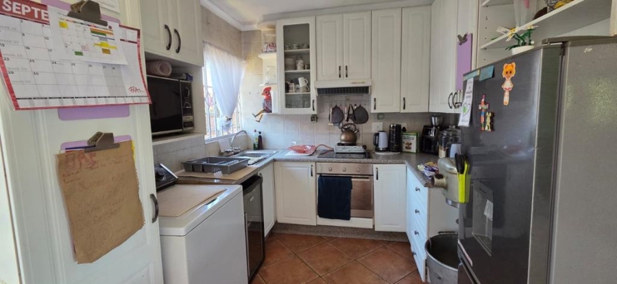 3 Bedroom Property for Sale in South Crest Gauteng