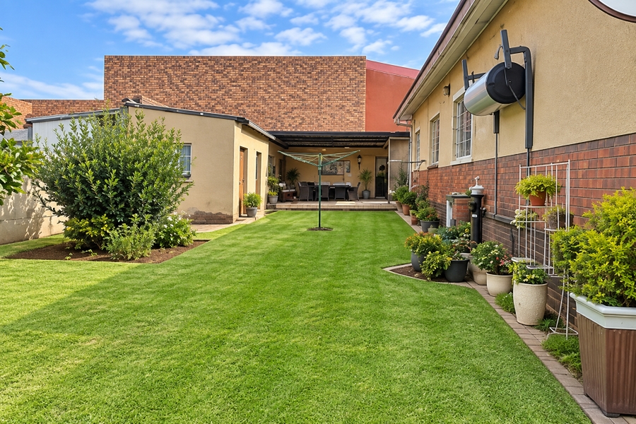 3 Bedroom Property for Sale in Brakpan Central Gauteng