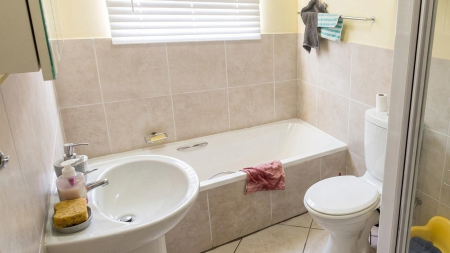 2 Bedroom Property for Sale in Rynfield A H Gauteng