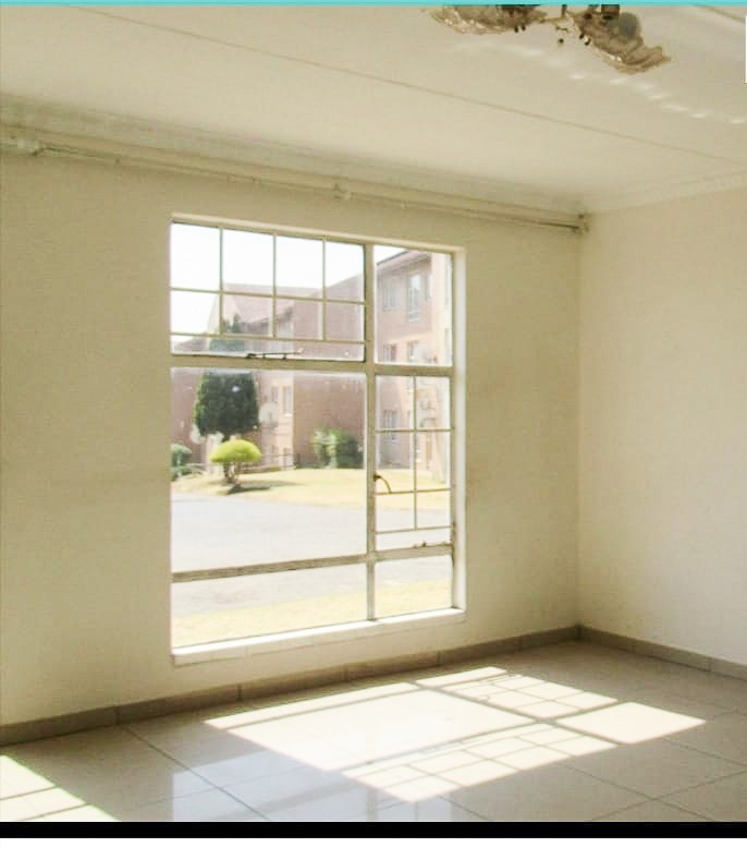 2 Bedroom Property for Sale in Alan Manor Gauteng