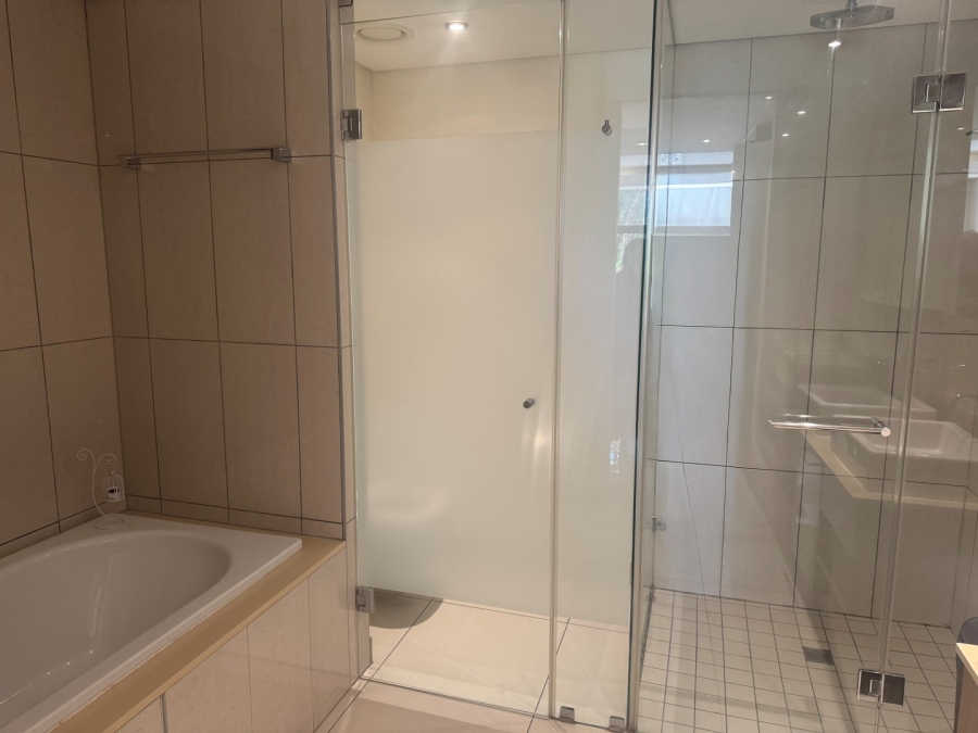 To Let 2 Bedroom Property for Rent in Houghton Estate Gauteng