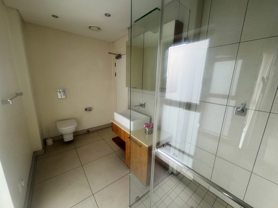 To Let 2 Bedroom Property for Rent in Houghton Estate Gauteng