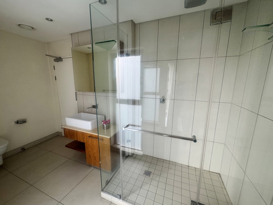 To Let 2 Bedroom Property for Rent in Houghton Estate Gauteng