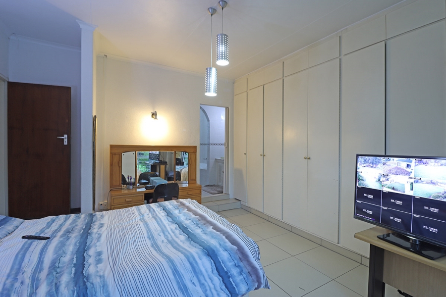 4 Bedroom Property for Sale in Bryanston Gauteng