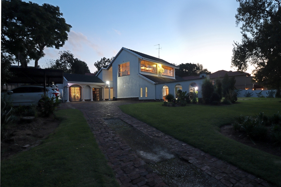 4 Bedroom Property for Sale in Bryanston Gauteng