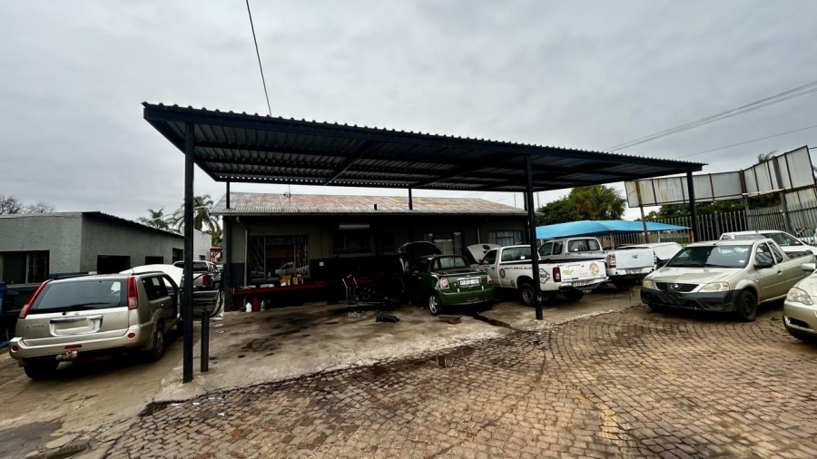 Commercial Property for Sale in East Lynne Gauteng