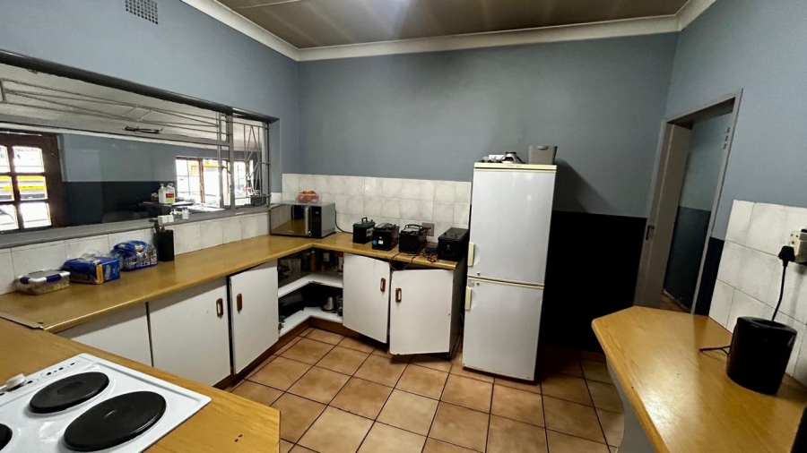 Commercial Property for Sale in East Lynne Gauteng