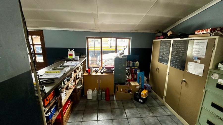 Commercial Property for Sale in East Lynne Gauteng