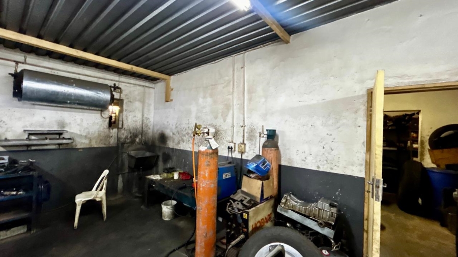 Commercial Property for Sale in East Lynne Gauteng