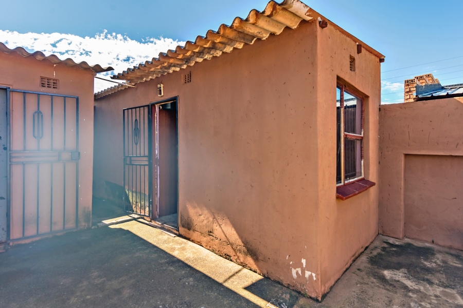 3 Bedroom Property for Sale in Protea Glen Gauteng