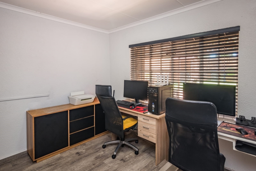 3 Bedroom Property for Sale in Krugersdorp North Gauteng