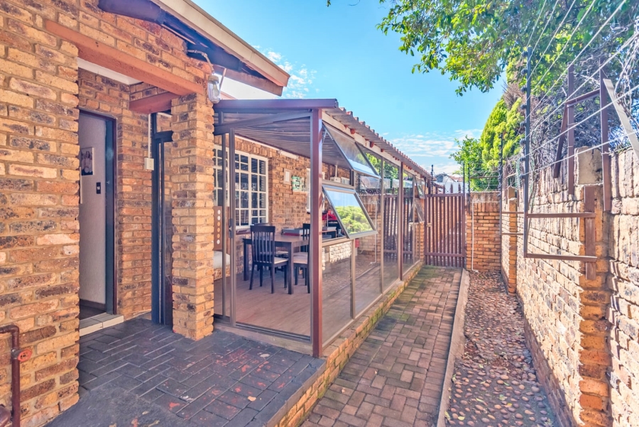 3 Bedroom Property for Sale in Krugersdorp North Gauteng