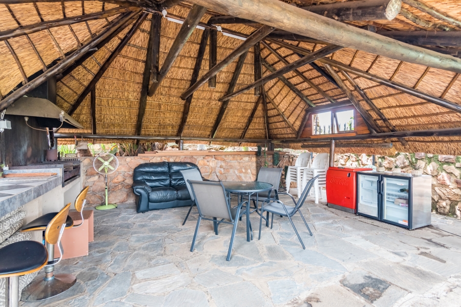 To Let 3 Bedroom Property for Rent in Constantia Kloof Gauteng
