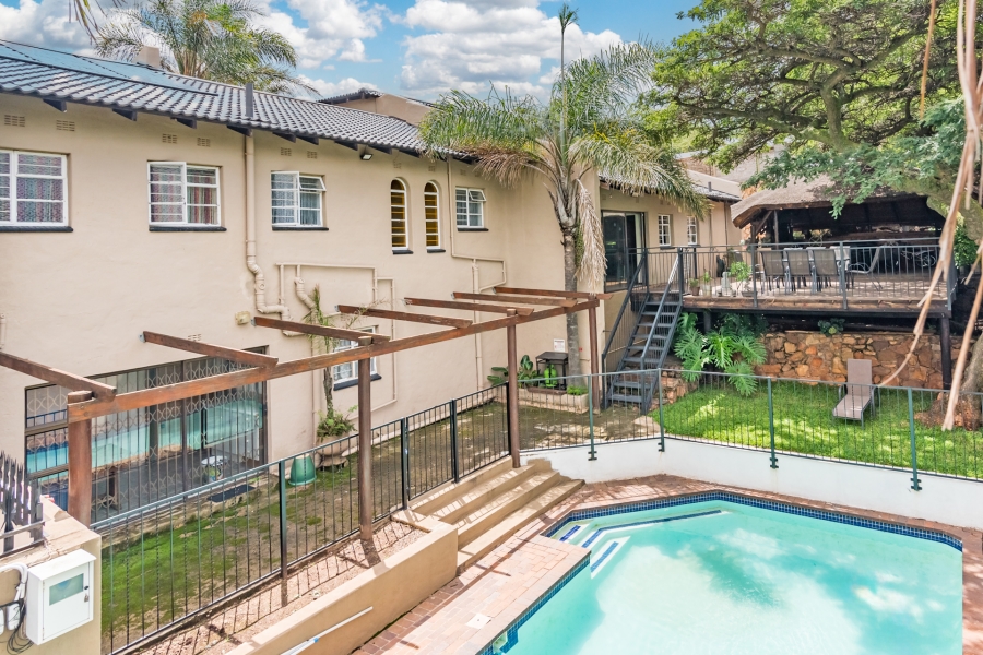 To Let 3 Bedroom Property for Rent in Constantia Kloof Gauteng