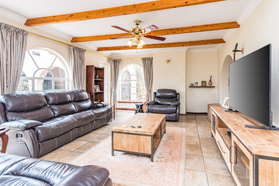 To Let 3 Bedroom Property for Rent in Constantia Kloof Gauteng