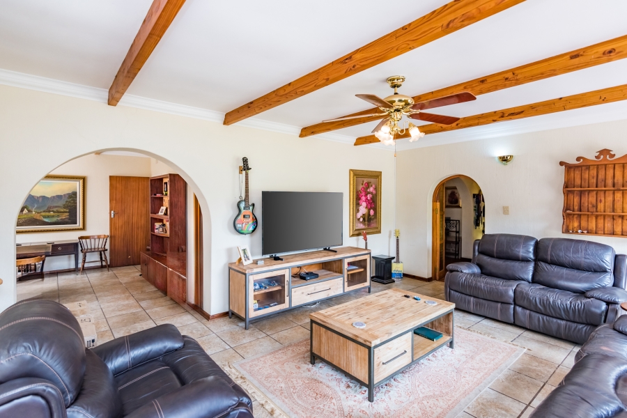 To Let 3 Bedroom Property for Rent in Constantia Kloof Gauteng