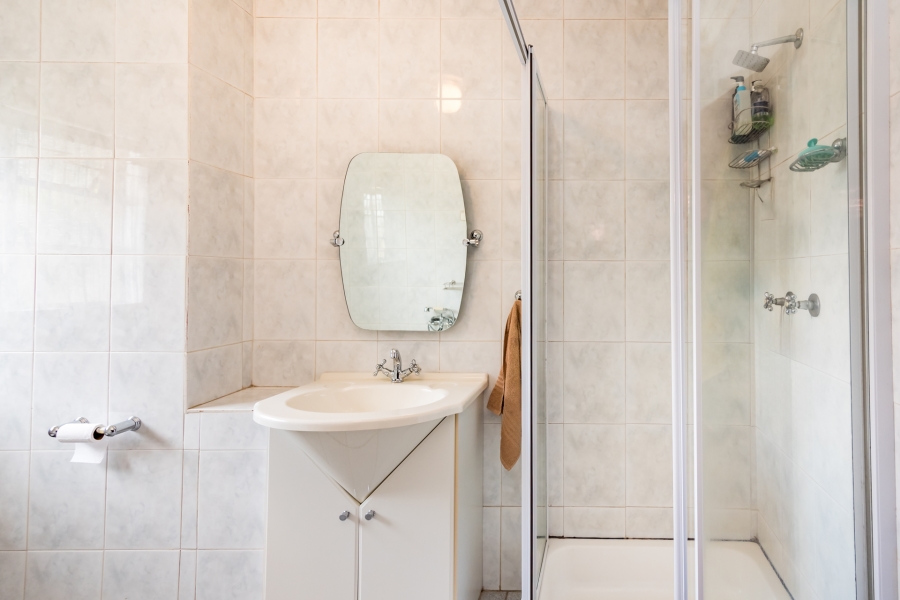 To Let 3 Bedroom Property for Rent in Constantia Kloof Gauteng