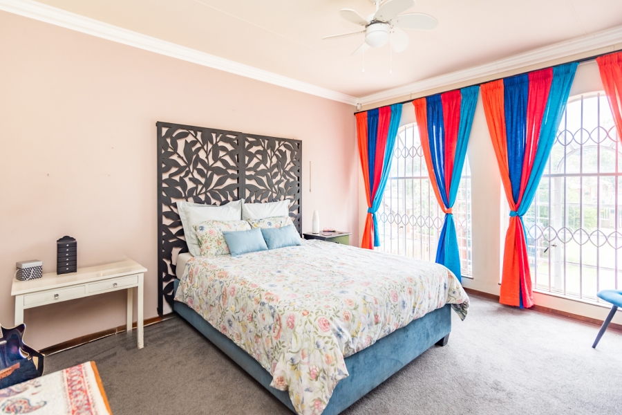 To Let 3 Bedroom Property for Rent in Constantia Kloof Gauteng