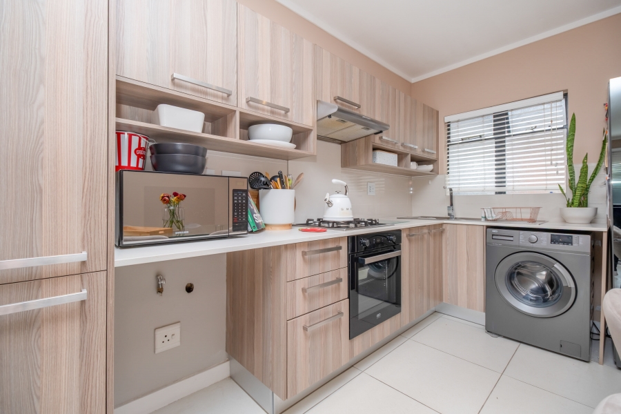 2 Bedroom Property for Sale in Lonehill Gauteng