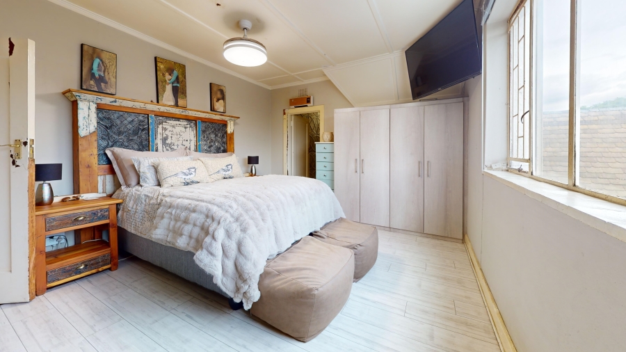 5 Bedroom Property for Sale in Lambton Gauteng