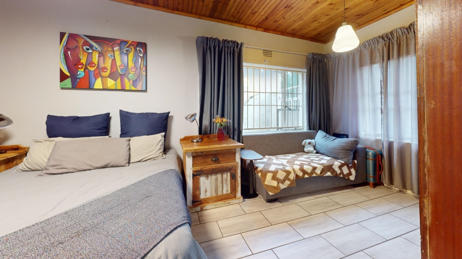 5 Bedroom Property for Sale in Lambton Gauteng