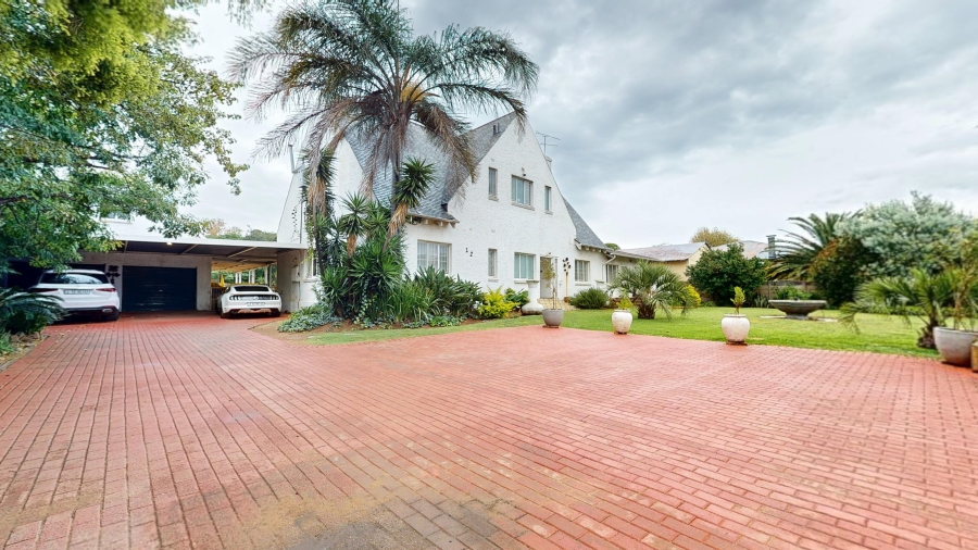 5 Bedroom Property for Sale in Lambton Gauteng