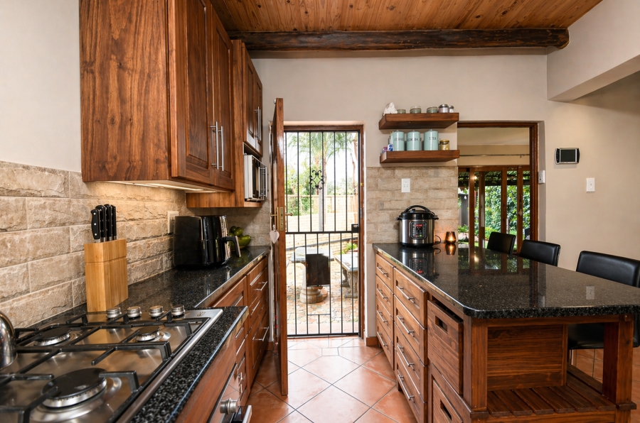 3 Bedroom Property for Sale in Eike Park Gauteng