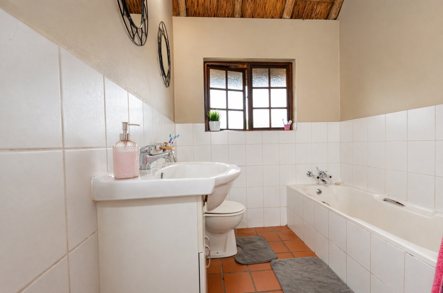 3 Bedroom Property for Sale in Eike Park Gauteng