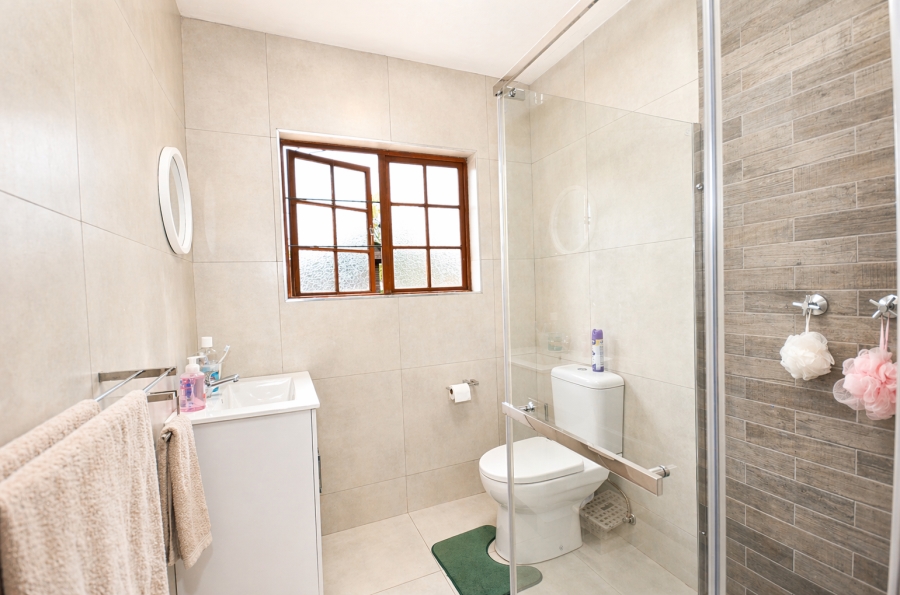 3 Bedroom Property for Sale in Eike Park Gauteng