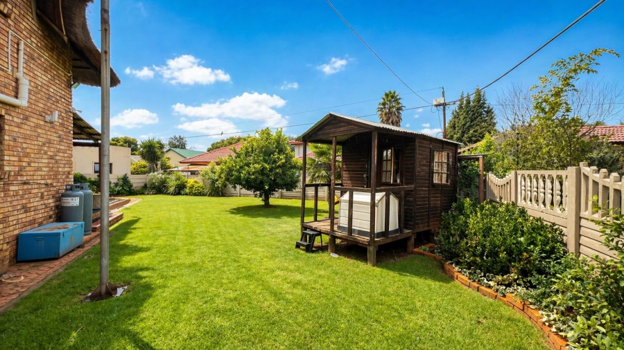 3 Bedroom Property for Sale in Eike Park Gauteng