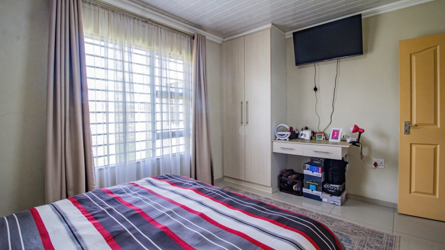 3 Bedroom Property for Sale in Lenasia Gauteng