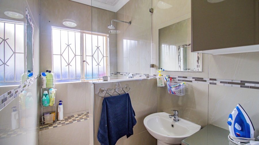 3 Bedroom Property for Sale in Lenasia Gauteng