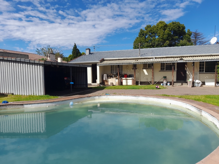3 Bedroom Property for Sale in Robertsham Gauteng