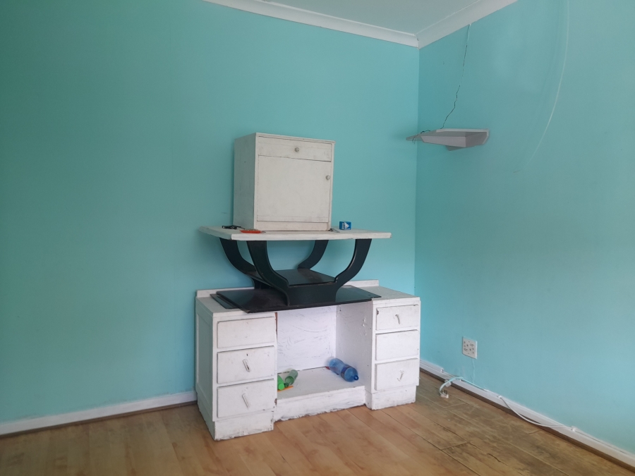 3 Bedroom Property for Sale in Robertsham Gauteng