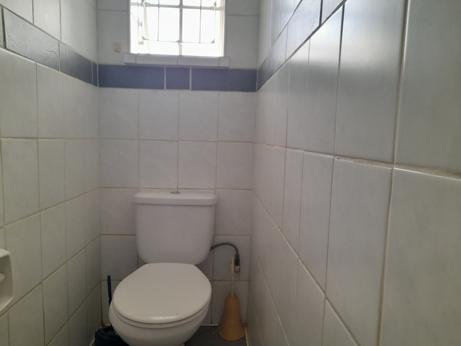 3 Bedroom Property for Sale in Robertsham Gauteng