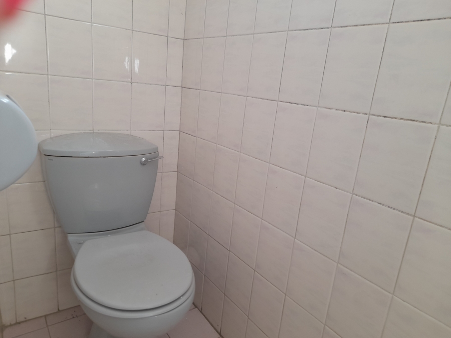 3 Bedroom Property for Sale in Robertsham Gauteng