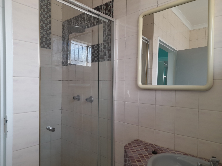 3 Bedroom Property for Sale in Robertsham Gauteng