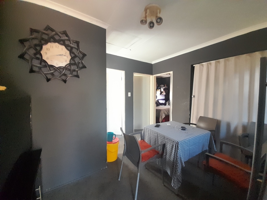 3 Bedroom Property for Sale in Robertsham Gauteng