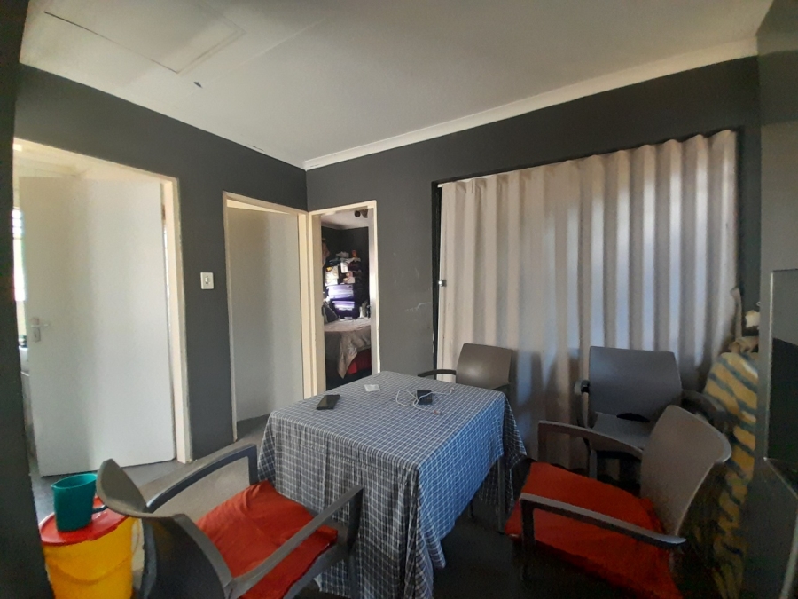 3 Bedroom Property for Sale in Robertsham Gauteng