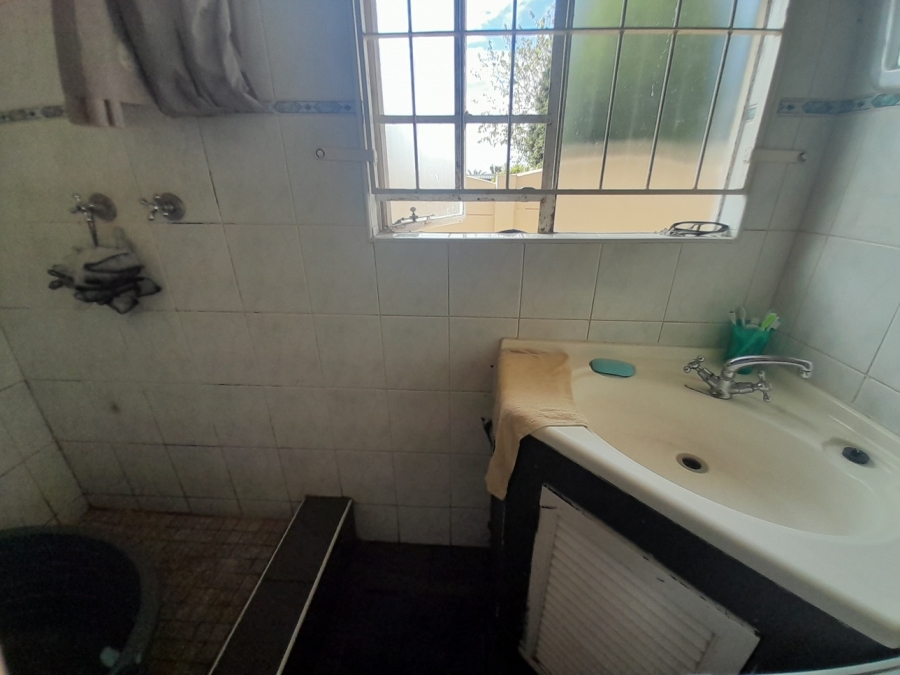 3 Bedroom Property for Sale in Robertsham Gauteng