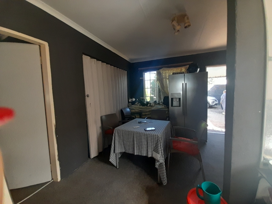 3 Bedroom Property for Sale in Robertsham Gauteng