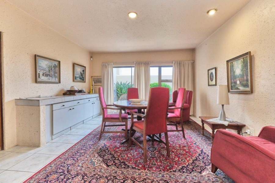 13 Bedroom Property for Sale in Bryanston Gauteng