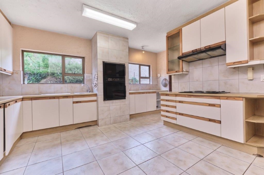 13 Bedroom Property for Sale in Bryanston Gauteng