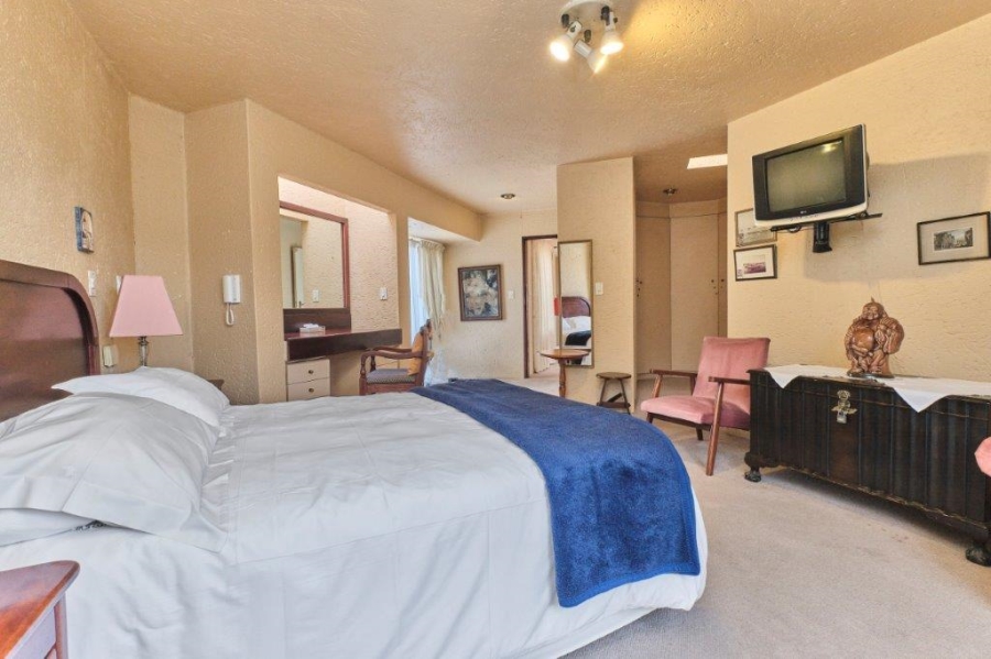 13 Bedroom Property for Sale in Bryanston Gauteng