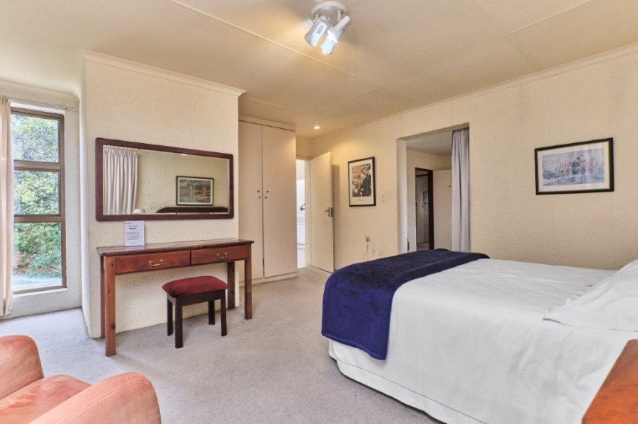 13 Bedroom Property for Sale in Bryanston Gauteng