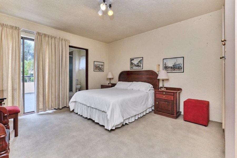 13 Bedroom Property for Sale in Bryanston Gauteng