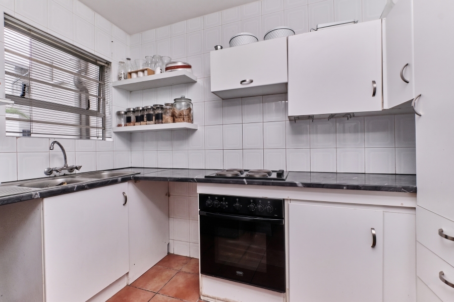 2 Bedroom Property for Sale in Douglasdale Gauteng