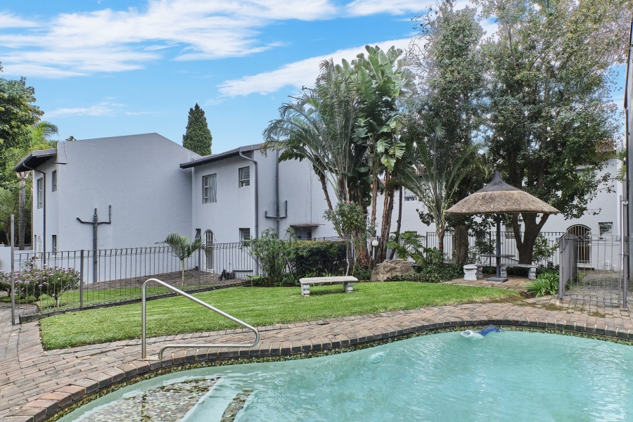2 Bedroom Property for Sale in Douglasdale Gauteng