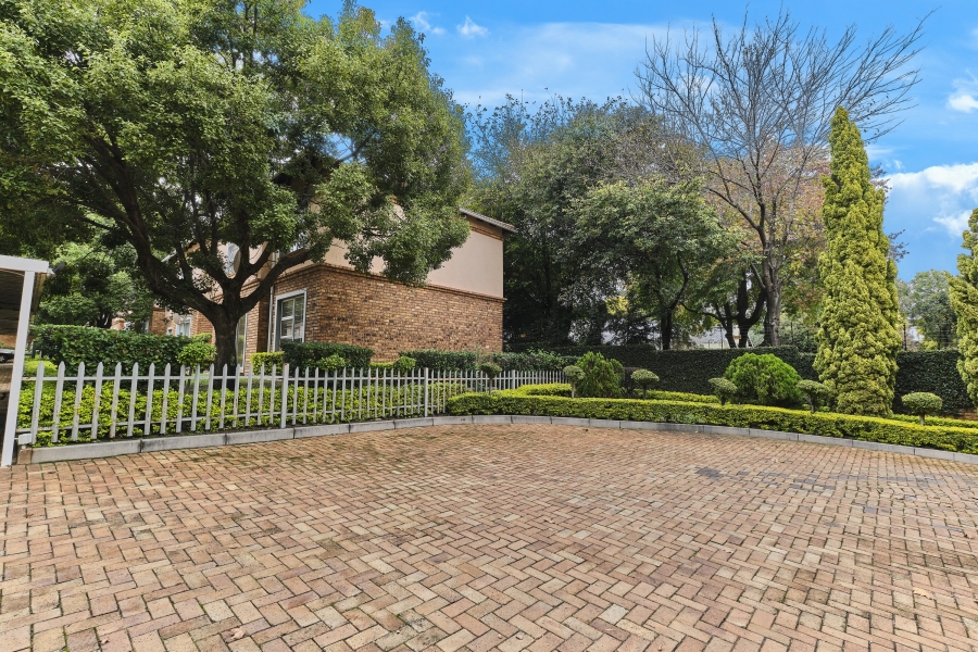 2 Bedroom Property for Sale in Ferndale Gauteng