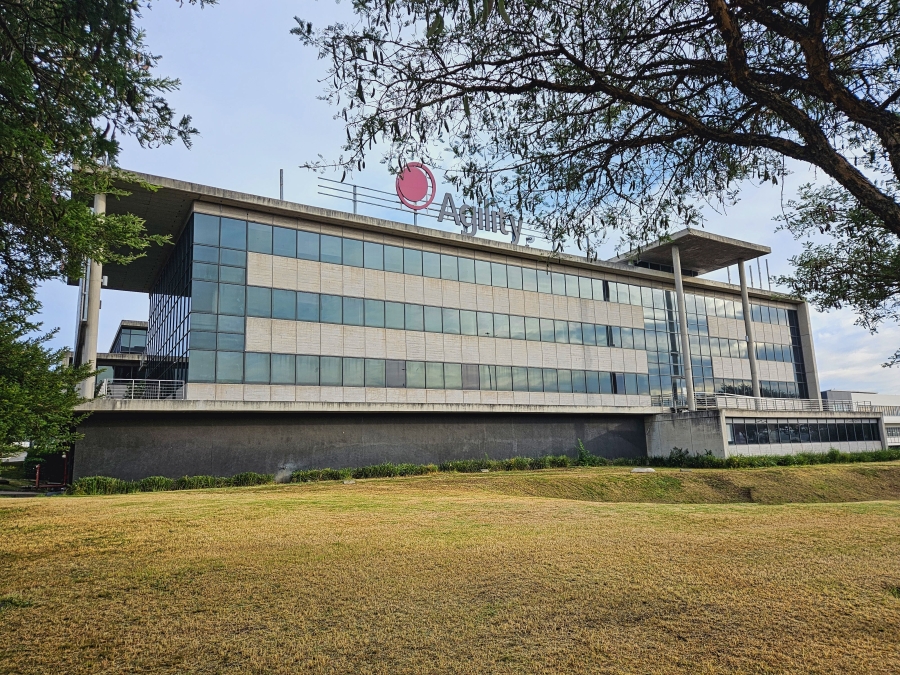 To Let Commercial Property for Rent in Woodmead Gauteng